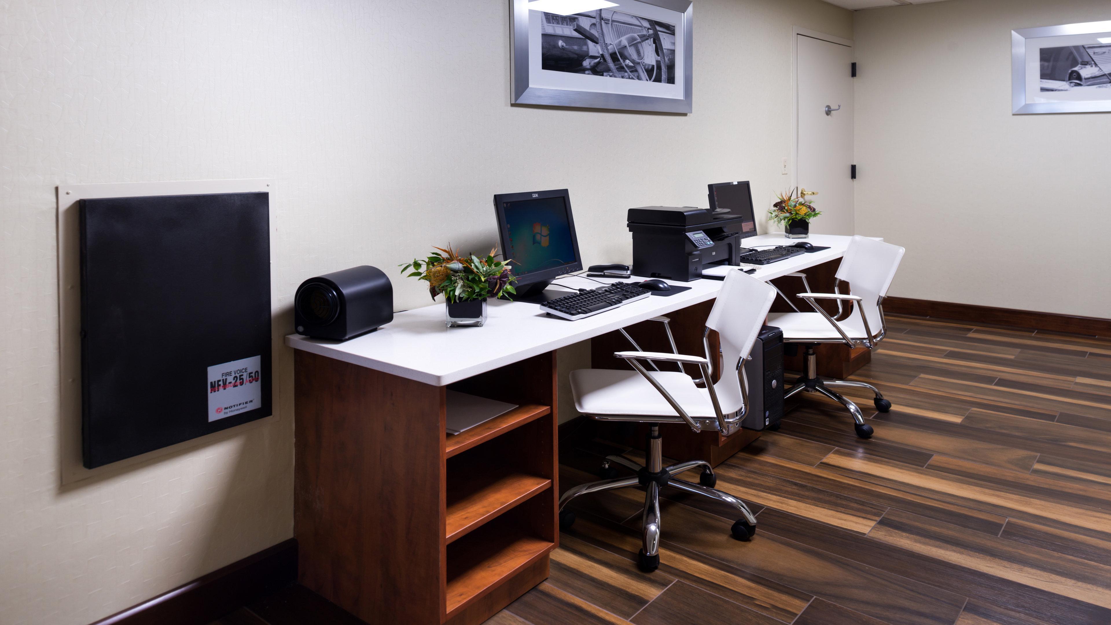 Holiday Inn Hotel & Suites Warren By Ihg Εξωτερικό φωτογραφία