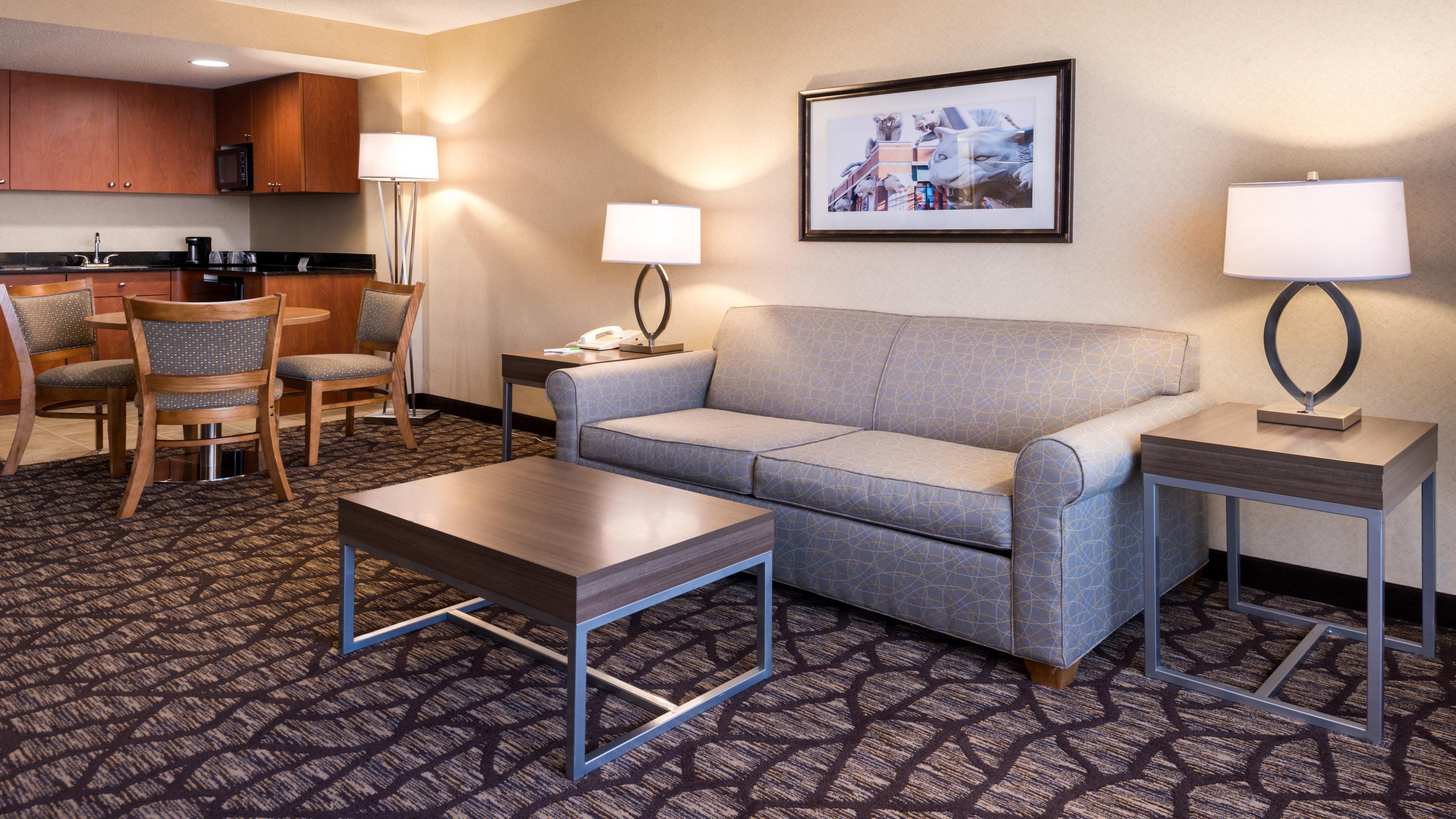 Holiday Inn Hotel & Suites Warren By Ihg Εξωτερικό φωτογραφία