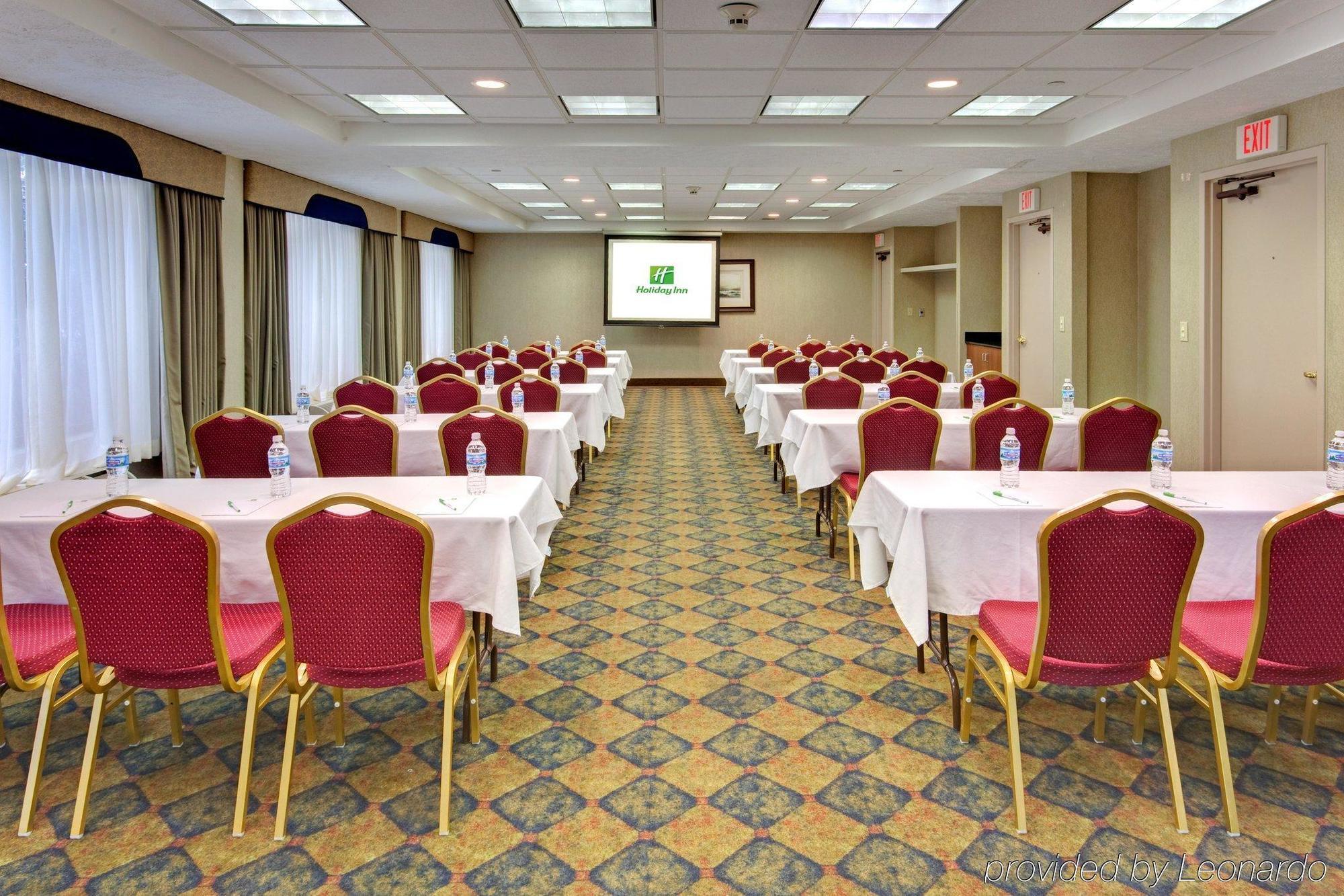 Holiday Inn Hotel & Suites Warren By Ihg Εξωτερικό φωτογραφία