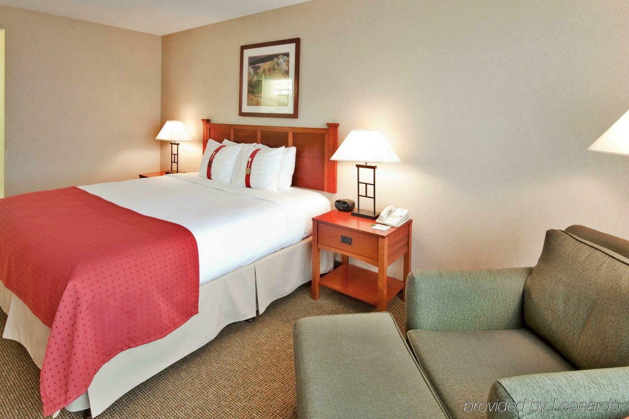 Holiday Inn Hotel & Suites Warren By Ihg Εξωτερικό φωτογραφία
