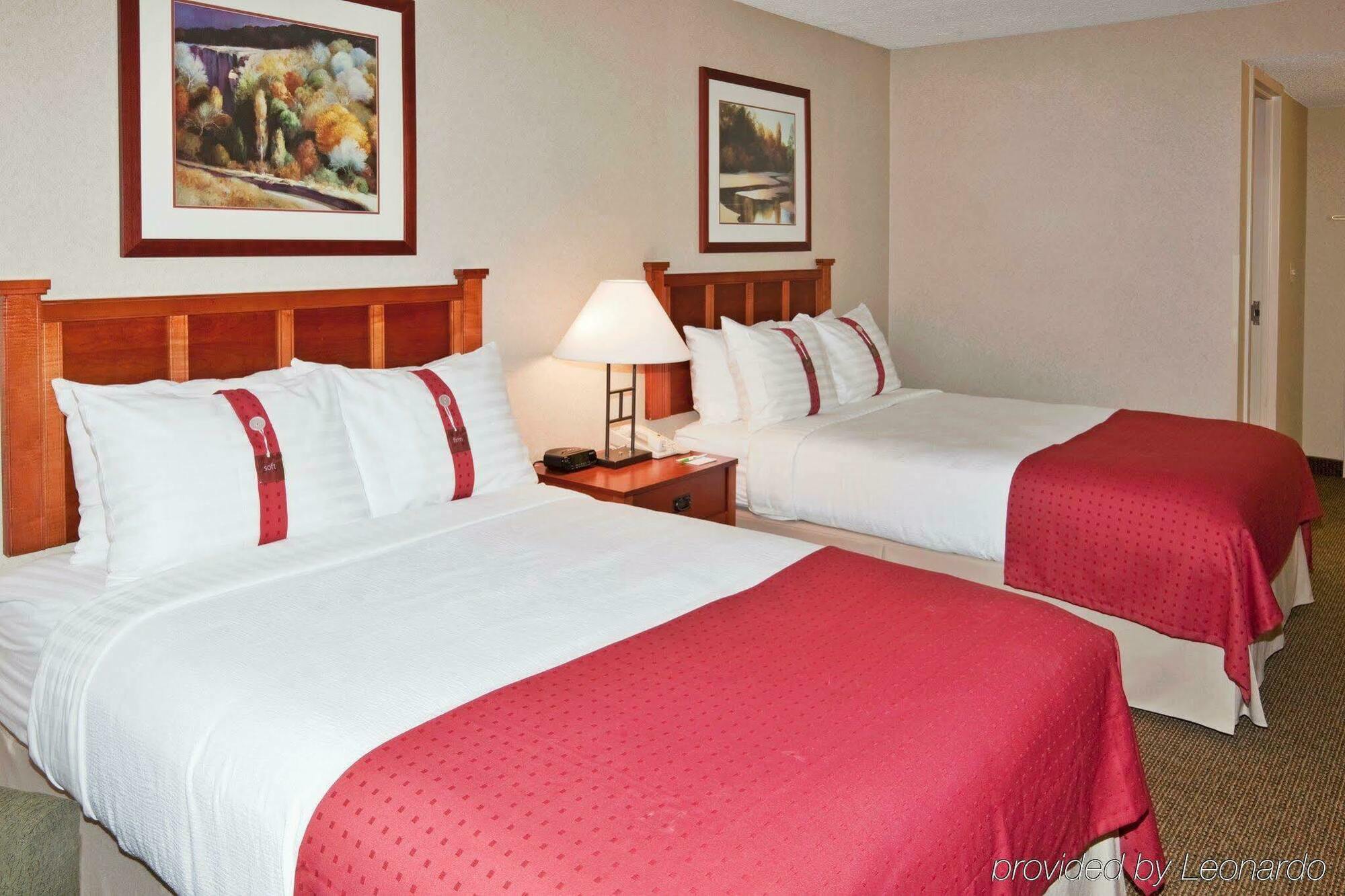 Holiday Inn Hotel & Suites Warren By Ihg Εξωτερικό φωτογραφία